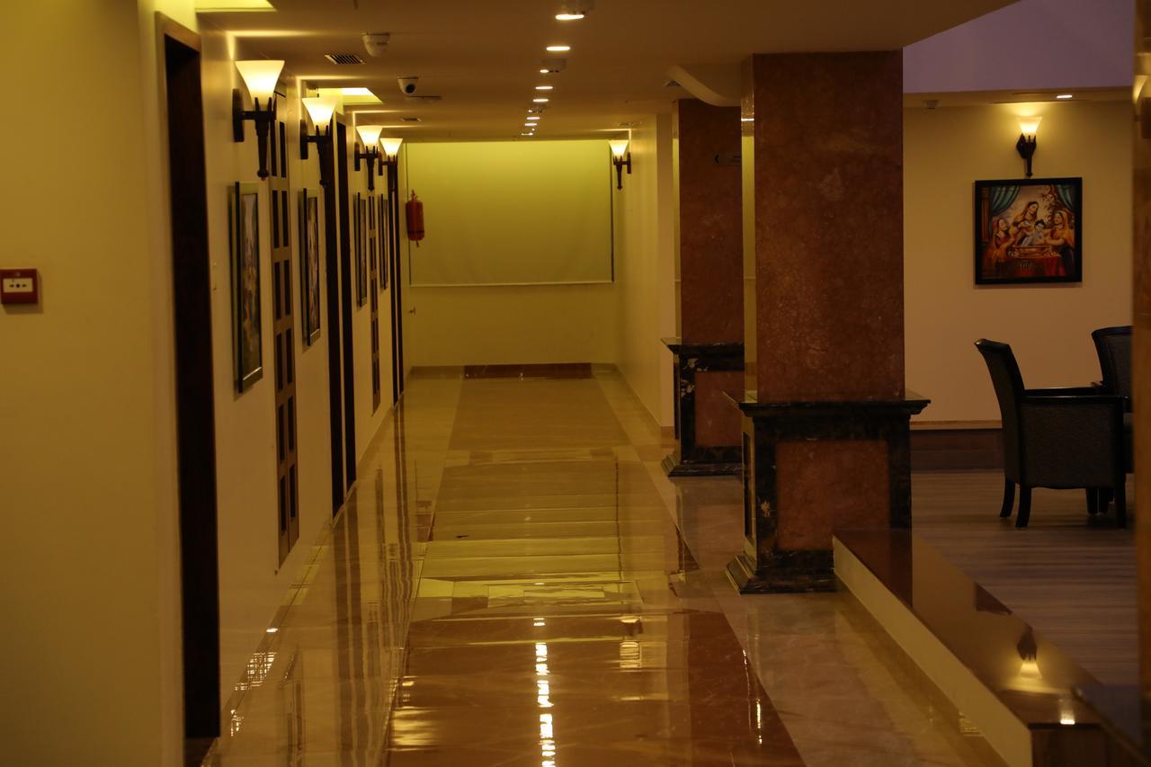Hotel Roma Kristo Дварка Екстер'єр фото